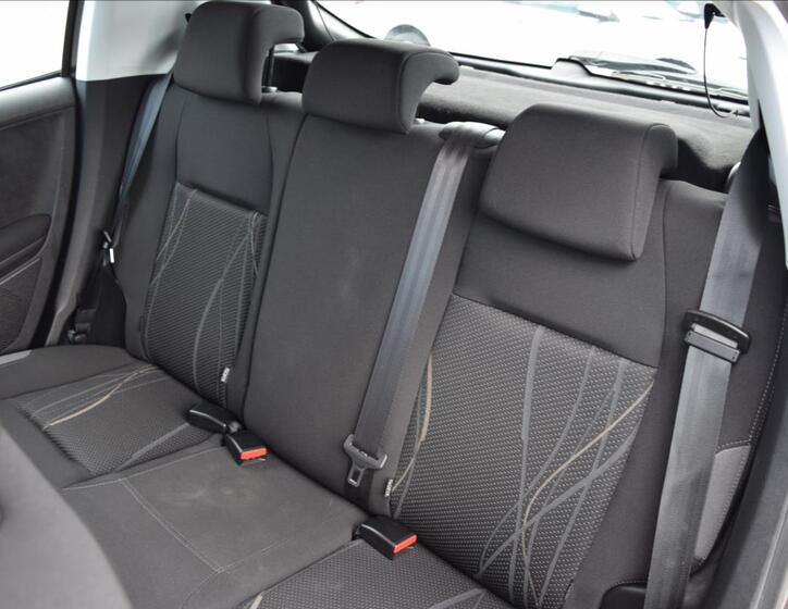 Peugeot 208 17