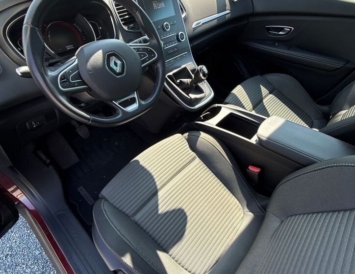 Renault Scénic 26