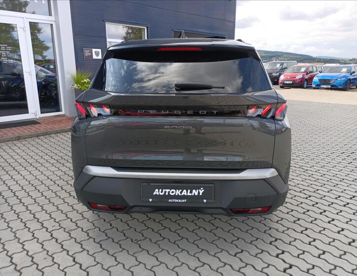 Peugeot 5008 11