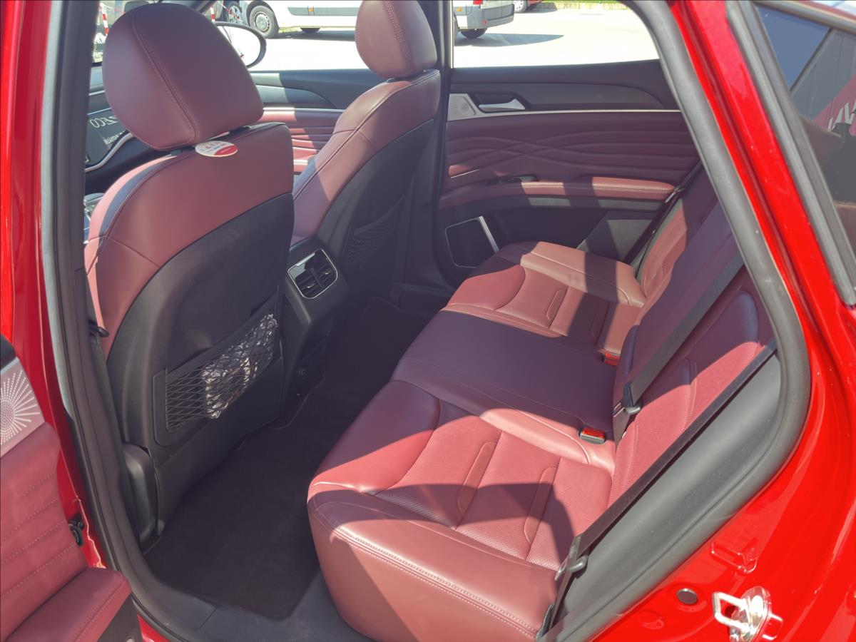 Dongfeng Fengon 5