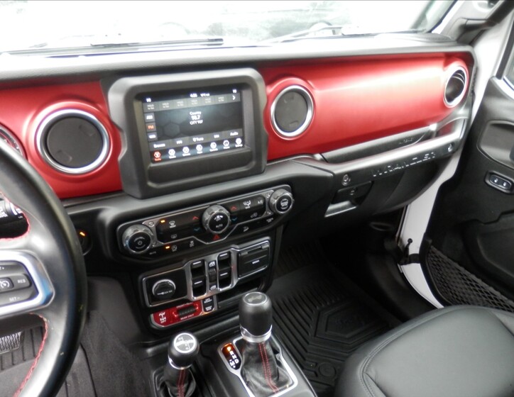 Jeep Wrangler 14