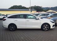 Hyundai i30 4