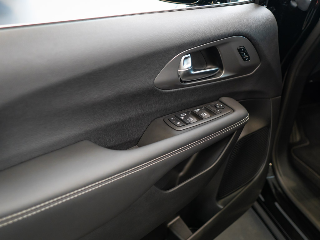 Chrysler Pacifica