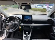 Toyota Yaris 16