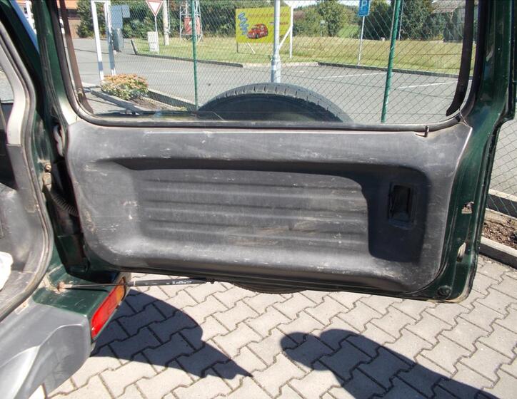 Suzuki Jimny 12