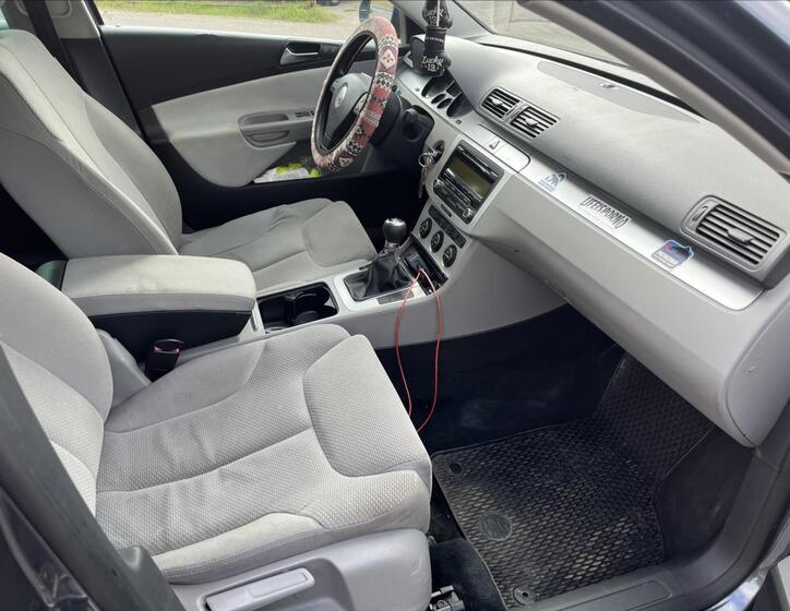 Volkswagen Passat 10