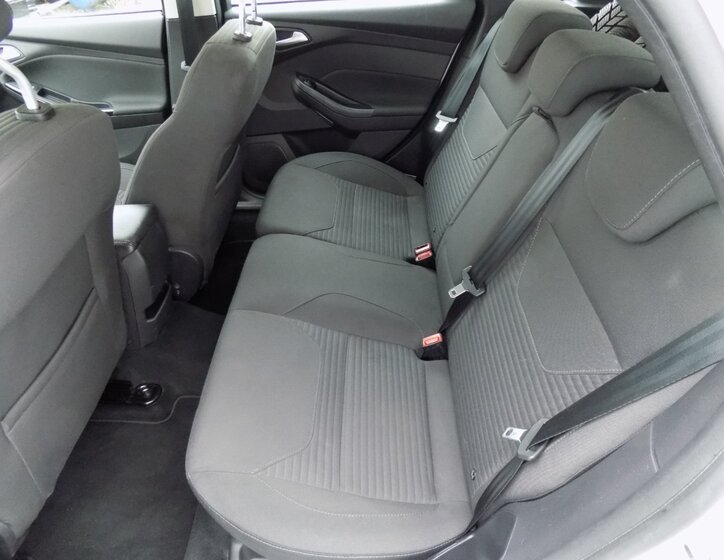 Ford Focus 12