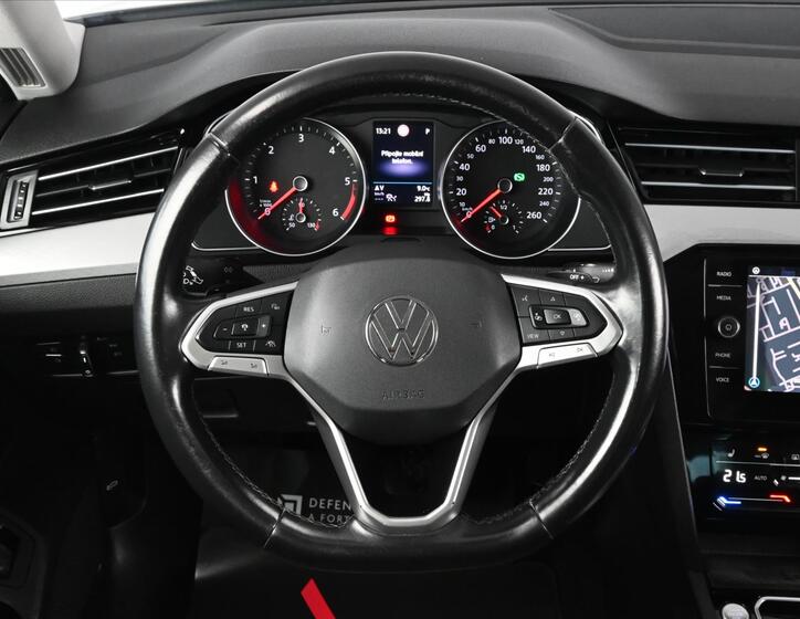 Volkswagen Passat 16