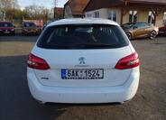 Peugeot 308 8