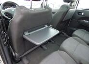 Peugeot 5008 25