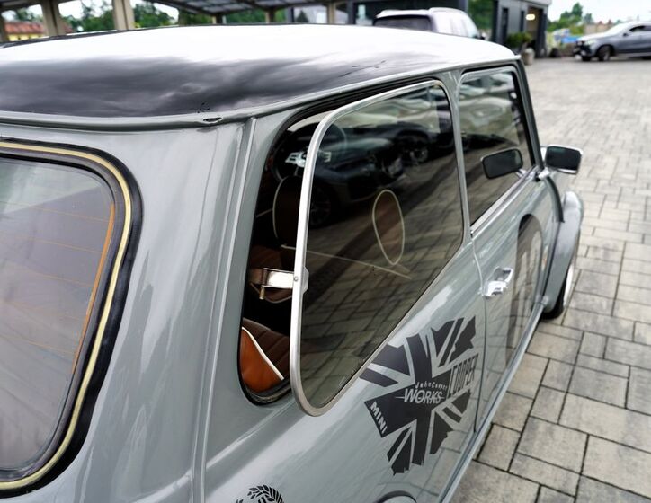 Mini Cooper 16