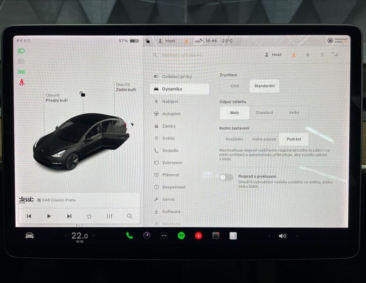 Tesla Model 3 20