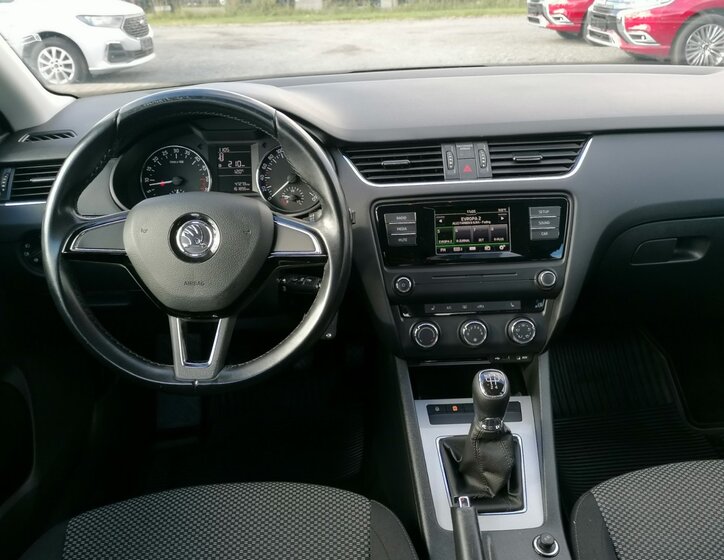Škoda Octavia 8