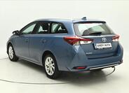Toyota Auris 7