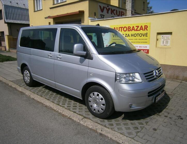 Volkswagen Multivan 1