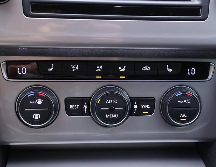 Volkswagen Passat 22