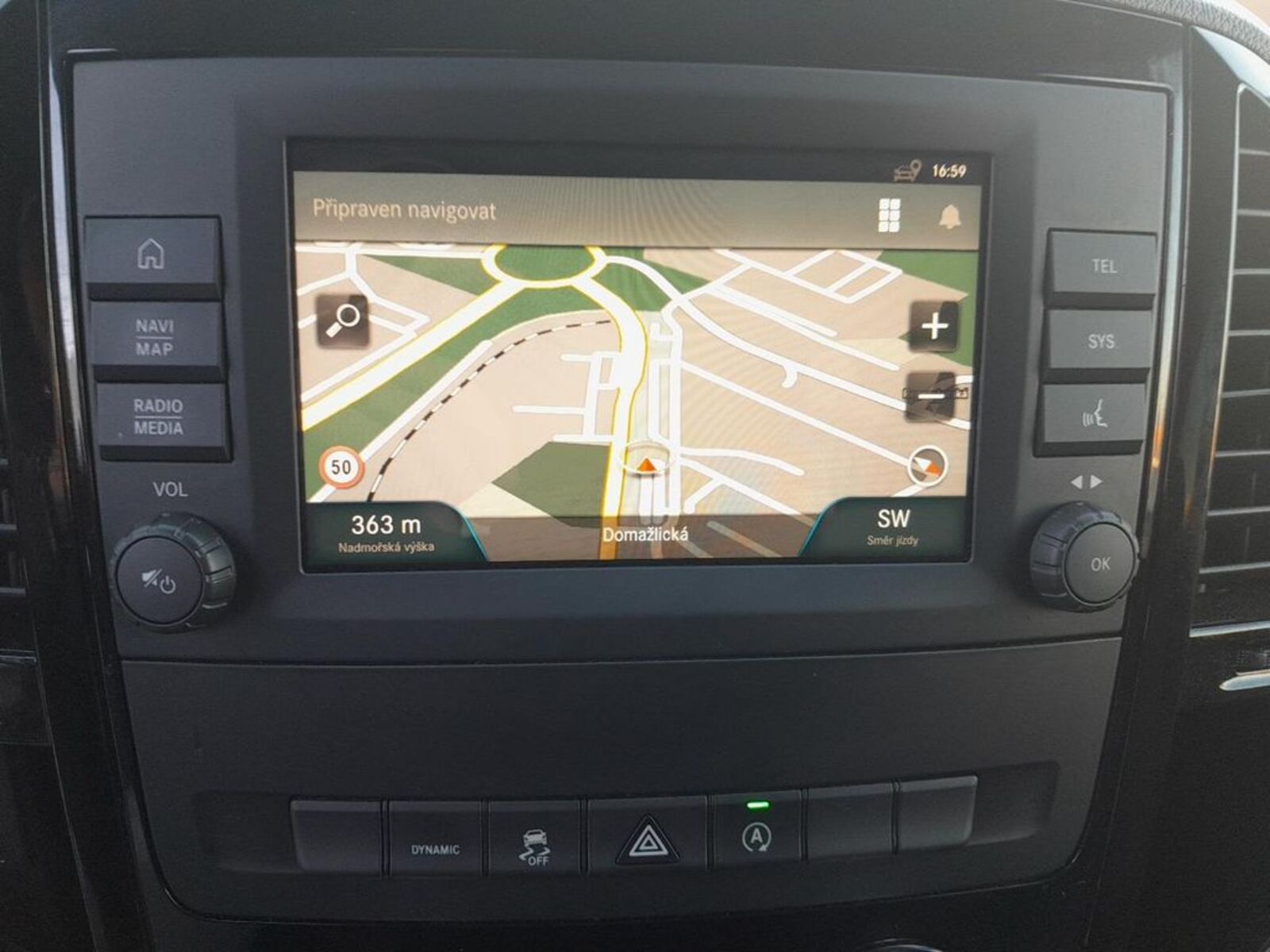 Mercedes-Benz Vito 18