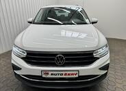Volkswagen Tiguan 13
