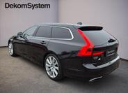 Volvo V90 4