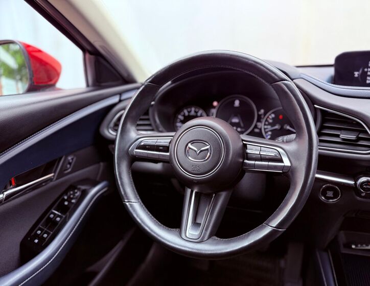 Mazda CX-30 17
