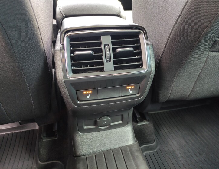 Škoda Karoq 9