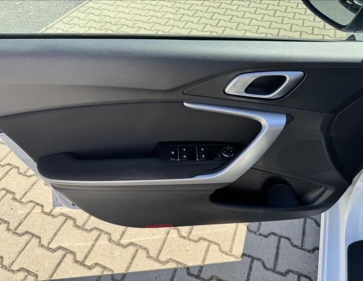KIA Ceed 18