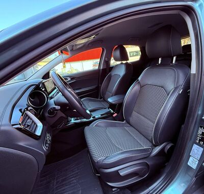 KIA XCeed 13