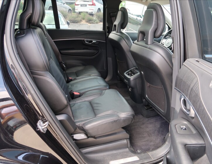 Volvo XC90 12