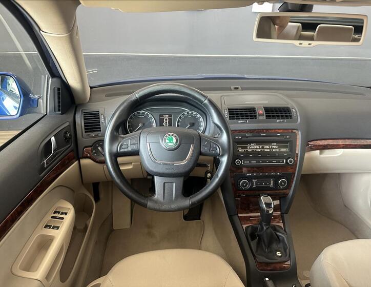 Škoda Octavia 24