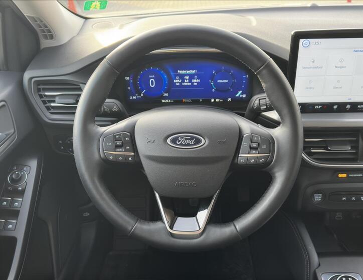 Ford Focus 22