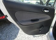Peugeot 206 27