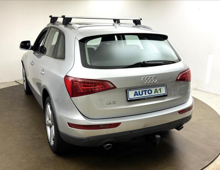 Audi Q5 6