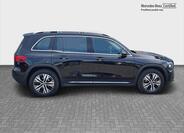 Mercedes-Benz GLB 6