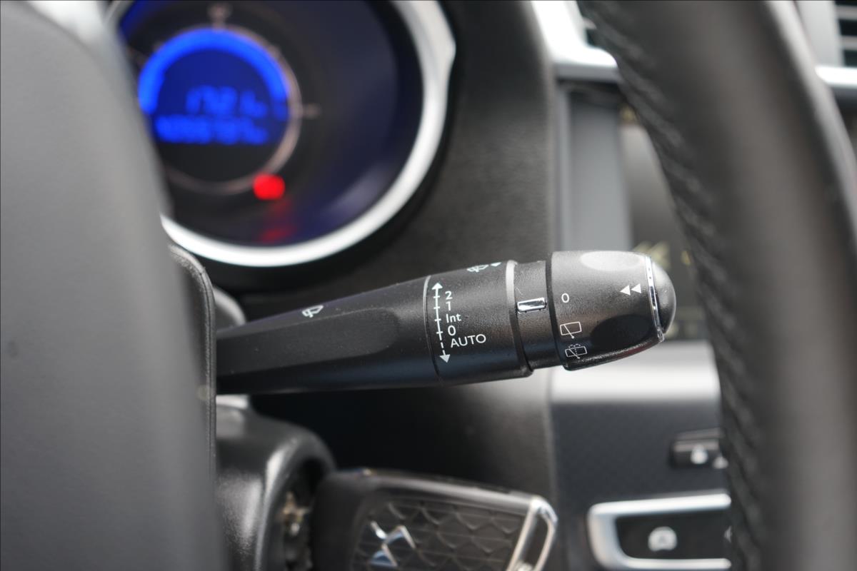 DS Automobiles DS4