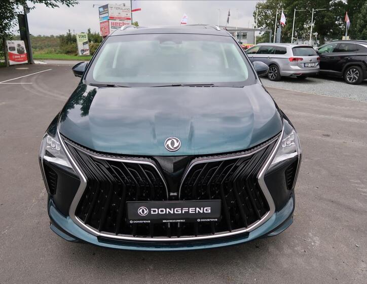 Dongfeng U-Tour 7