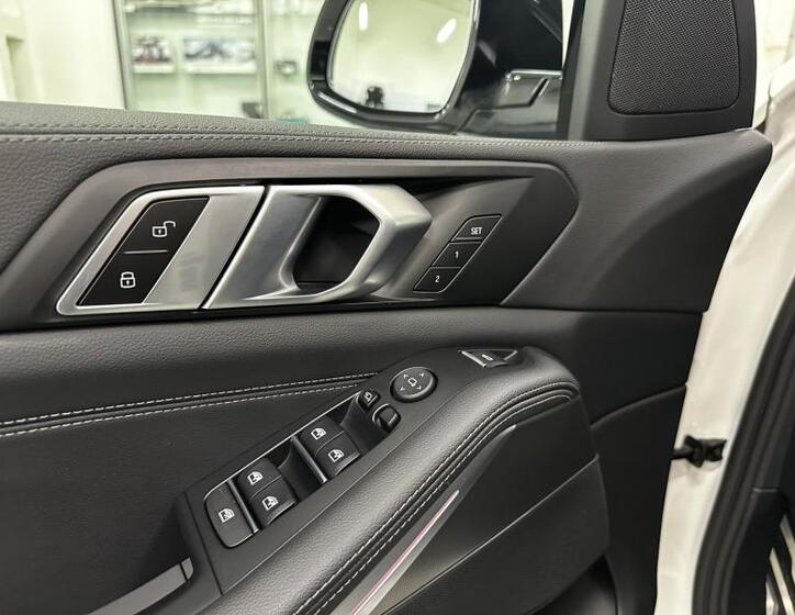 BMW X5 9