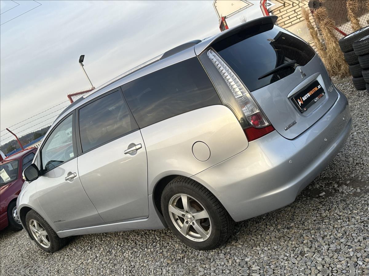 Mitsubishi Grandis