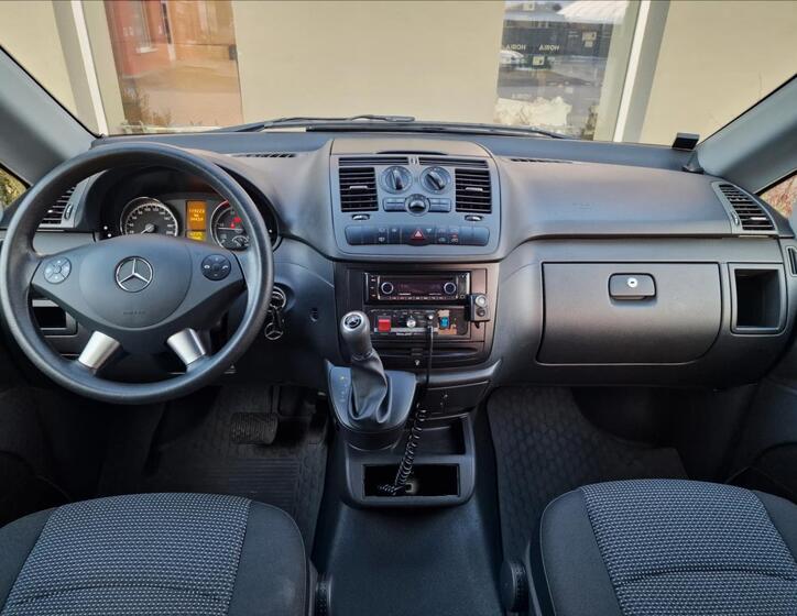 Mercedes-Benz Vito 26
