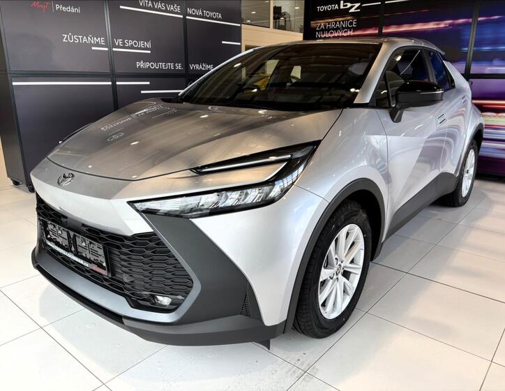 Toyota C-HR 3