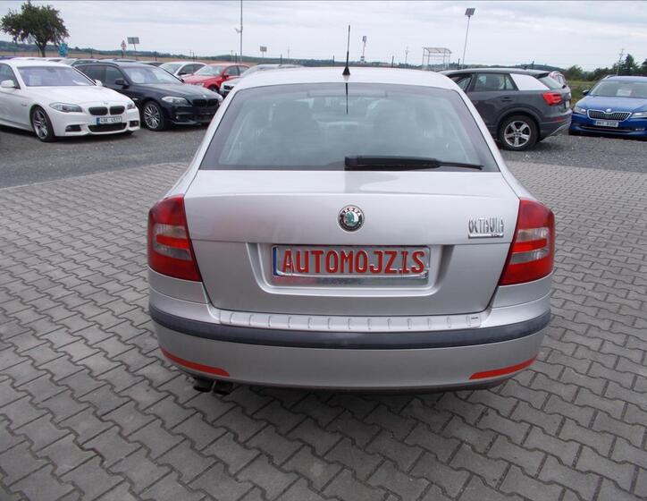 Škoda Octavia 9