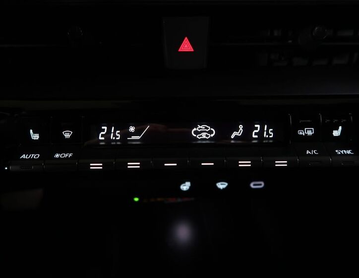 Toyota C-HR 25