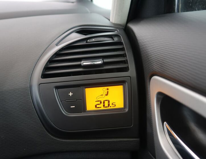 Citroën C4 Picasso 22