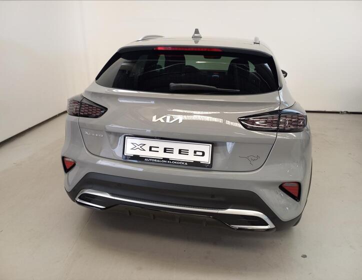 KIA XCeed 5