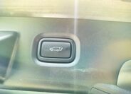 Hyundai IONIQ 11