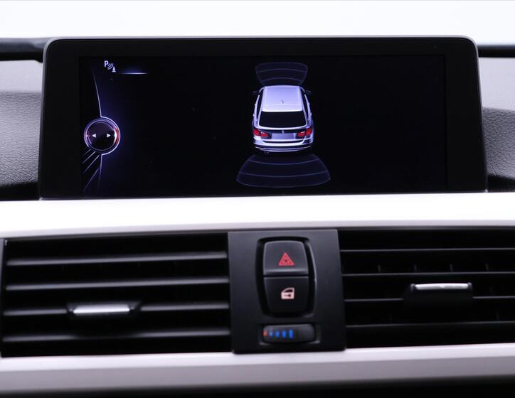 BMW Řada 3 28