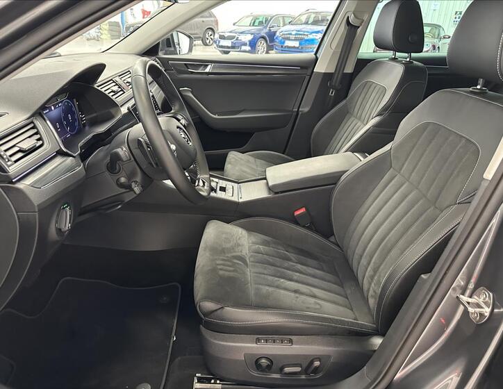 Škoda Superb 18