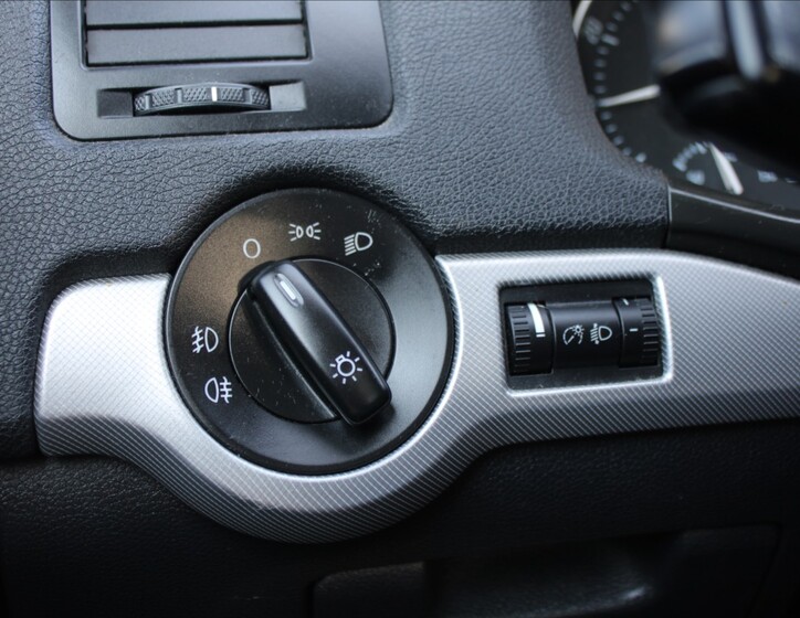 Škoda Octavia 13