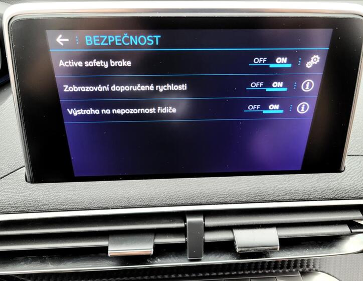 Peugeot 3008 32