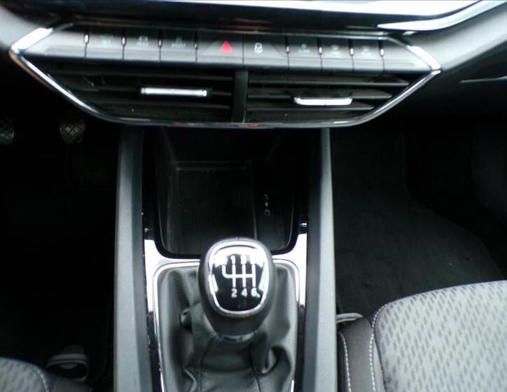 Škoda Octavia 14