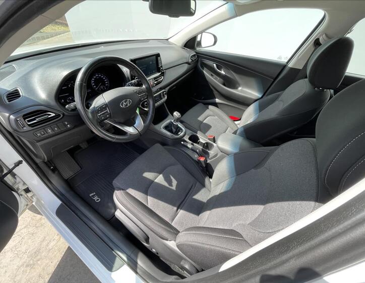 Hyundai i30 5